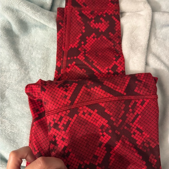 lululemon athletica Red Leggings Sleek Performance Fit - Picture 6 of 7